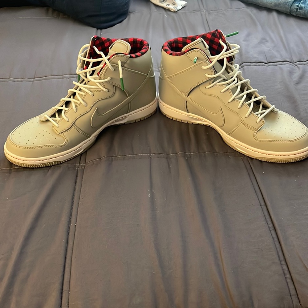 nike dunk ultra “string”